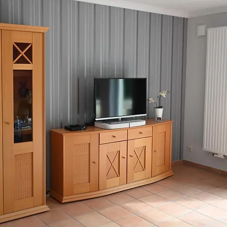 Seeblick Daire Waren (Mueritz)