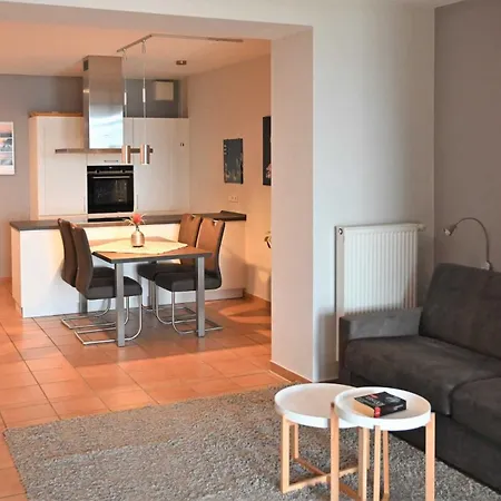 Daire Seeblick Waren (Mueritz)